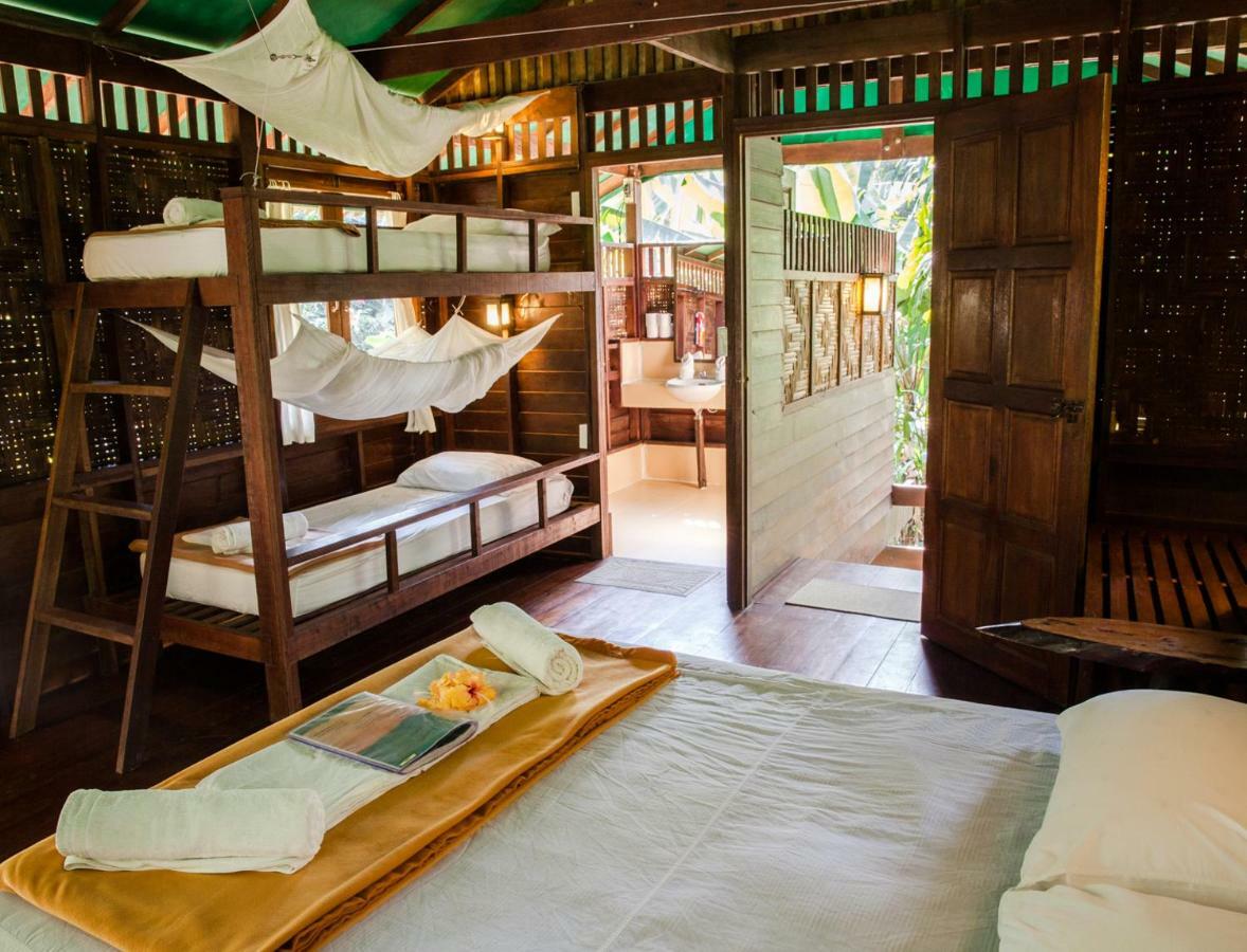 فندق Our Jungle House Khao Sok National Park المظهر الخارجي الصورة